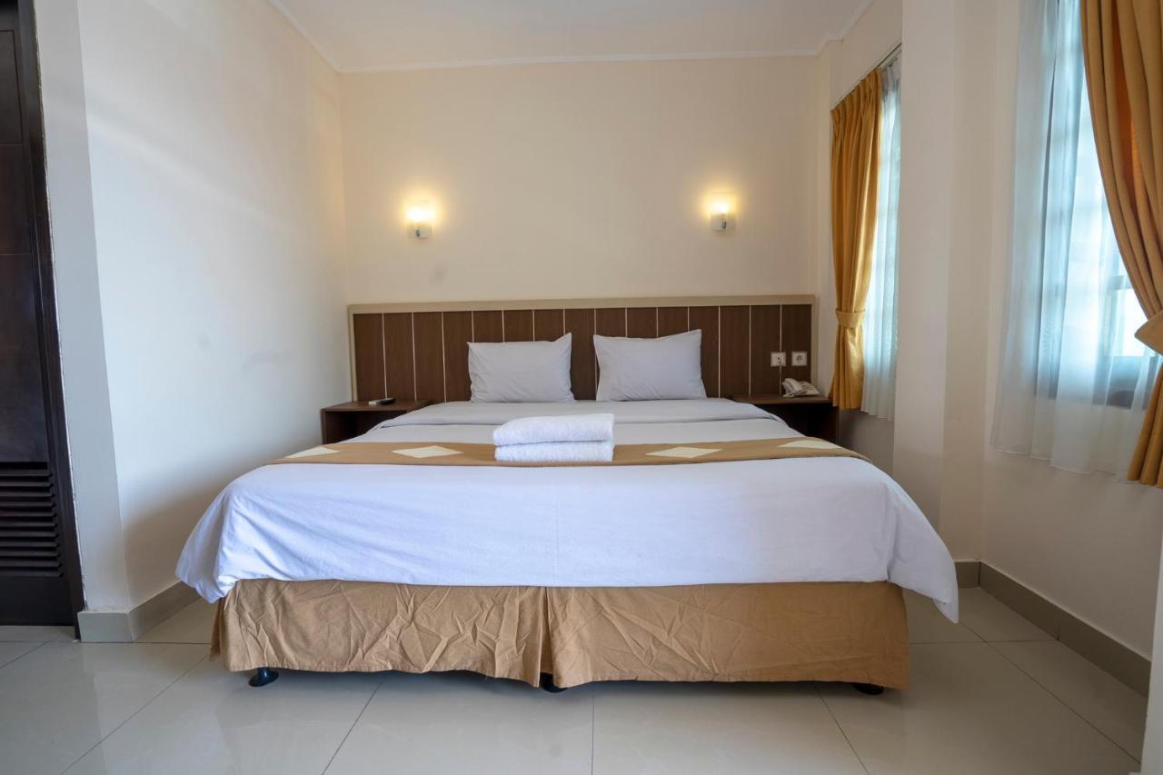 Dago'S Hill Hotel Bandung Buitenkant foto